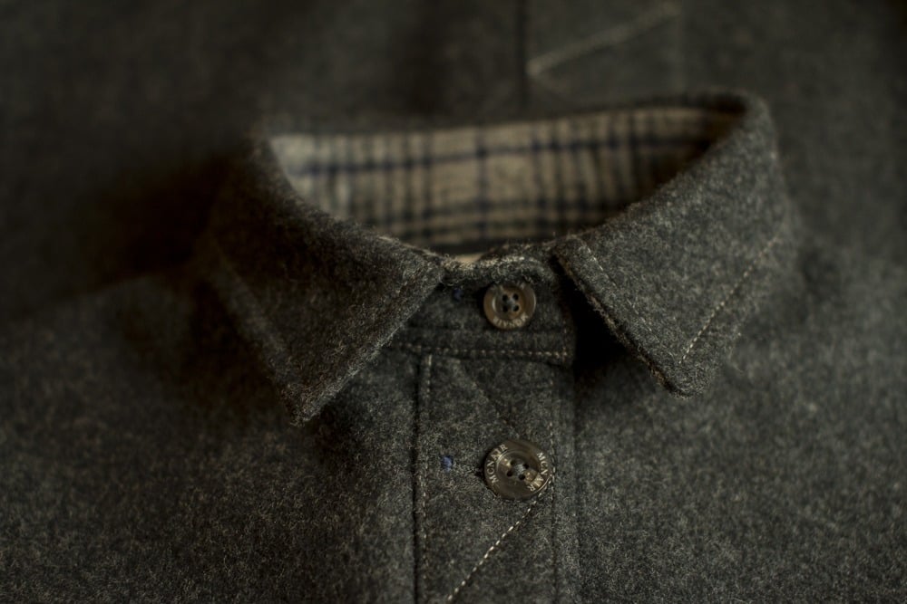 Women's midweight merino Mountain Shirt - Image 10
