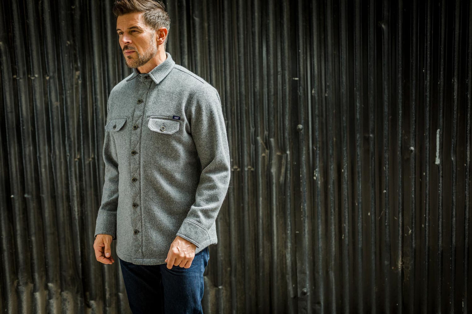 Men's mid weight merino Ridge Shirt - Image 4