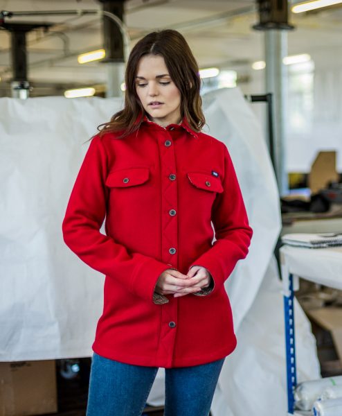 McNair women's merino Ridge Shirt in Chilli red